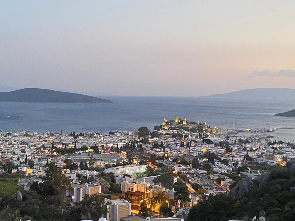 Bodrum Burcu Residence, Magnificent Sea View, Cozy, Free Otopark, Free Wifi Exteriér fotografie